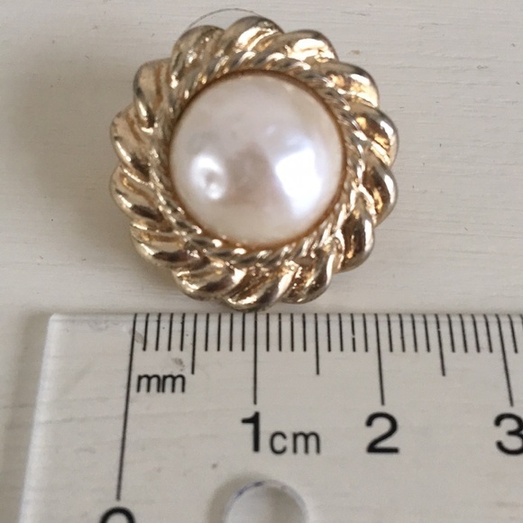 Gold Faux Pearl Pierced Earrings - Picture 5 of 8